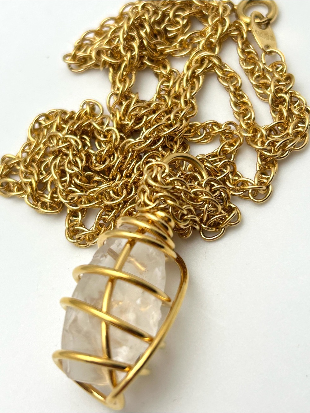 Avon Wrapped Pendant Necklace